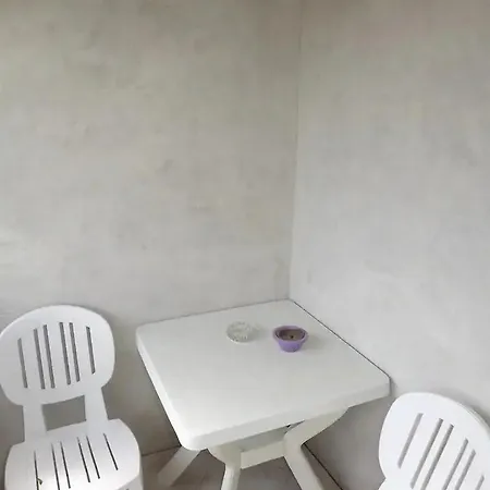 With Parking Space Beli - - 22435 Cres