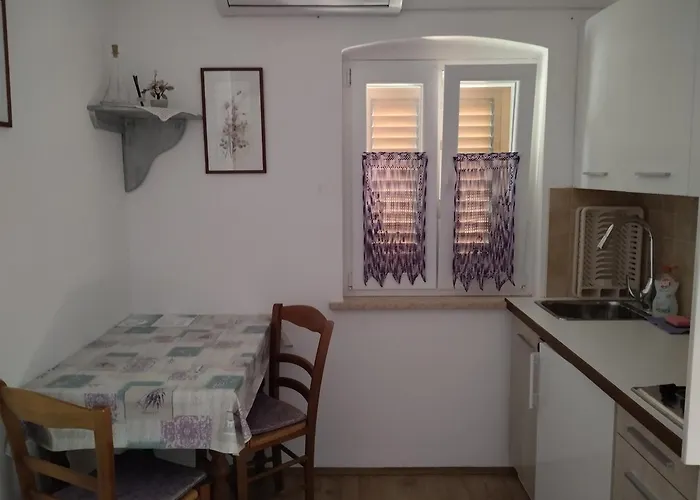 Apartmán With Parking Space Beli - - 22435