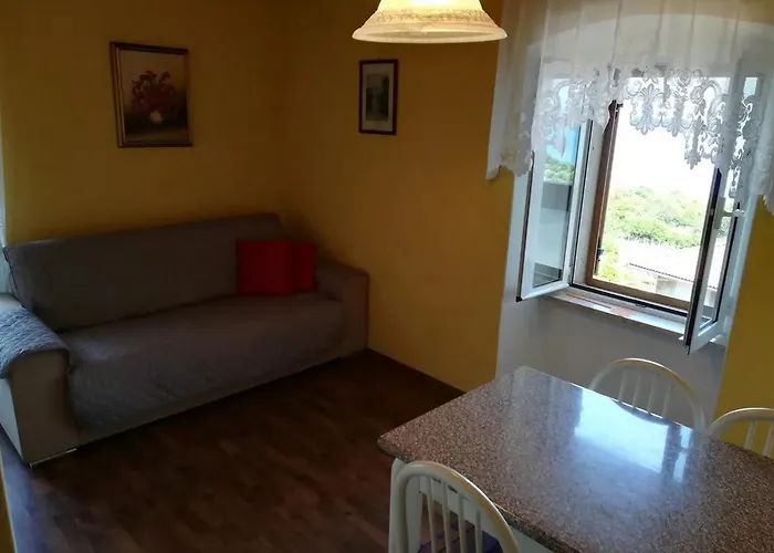 Apartmán With Parking Space Beli - - 22435 Cres